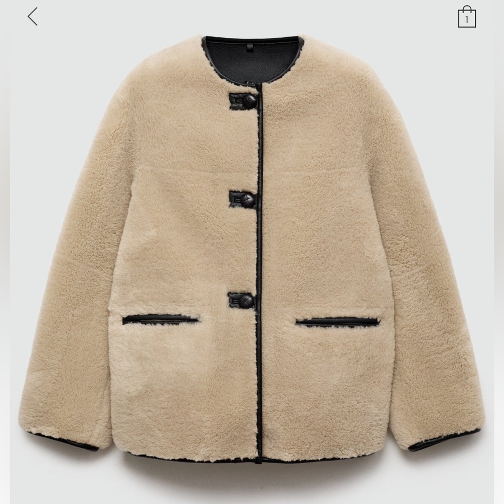 NWT Mango Faux Fur Coat with Appliqués Size XS Ecru